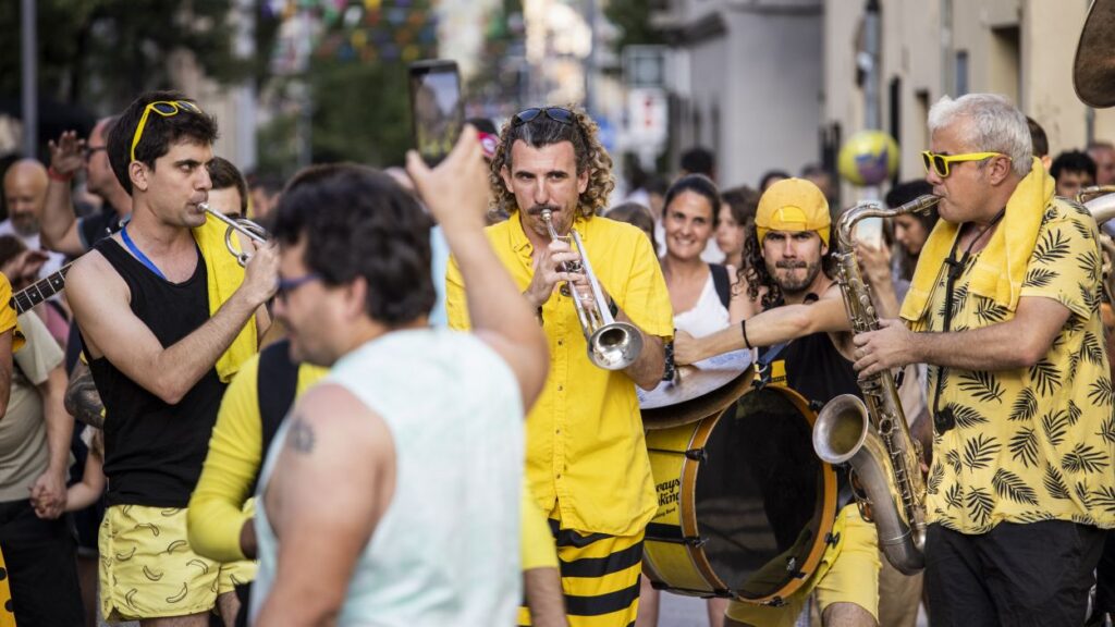 Alt: Les activitats per als més joves d'aquest dimarts de Festa Major