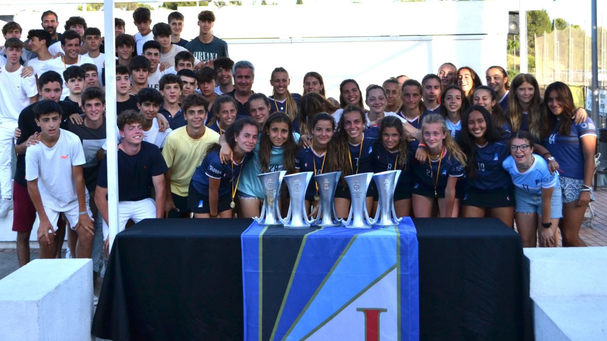 El planter del Junior d'hoquei herba tanca un curs brillant