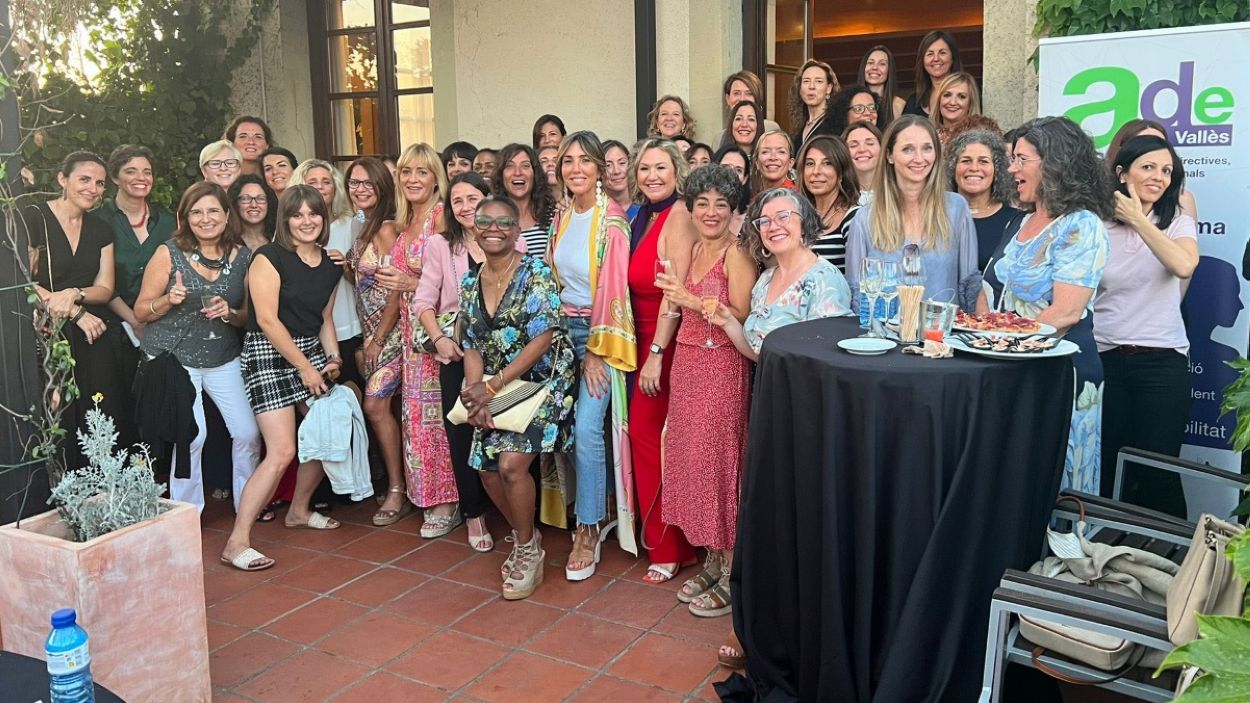 Eva Fontanet i Lídia Codinachs, premis a la constància i a la creativitat d'ADE Vallès