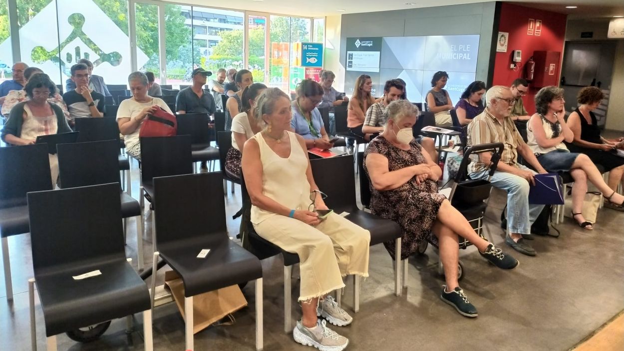 Contenidors, el Camp de Golf de Can Sant Joan i el parc del Bosc de Volpelleres, a l'audiència pública