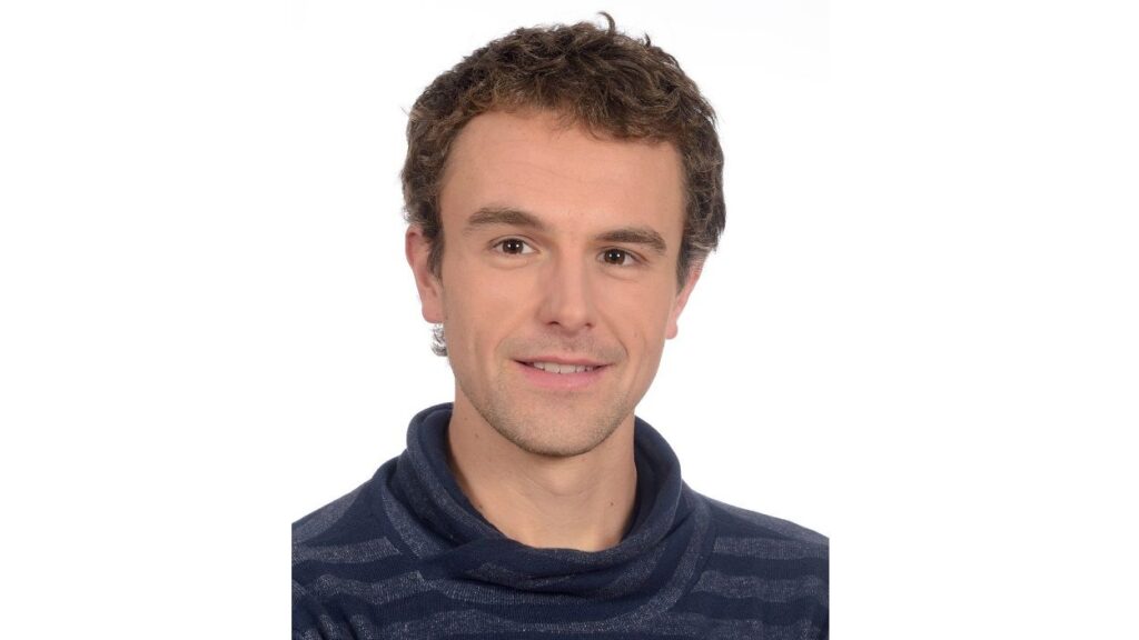 Alt: Bernat Gisbert, president accidental de l'EMD de Valldoreix