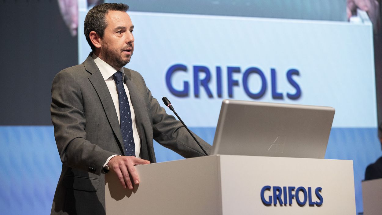 Grifols anuncia un pla de retallades, amb un centenar d'acomiadaments a Catalunya