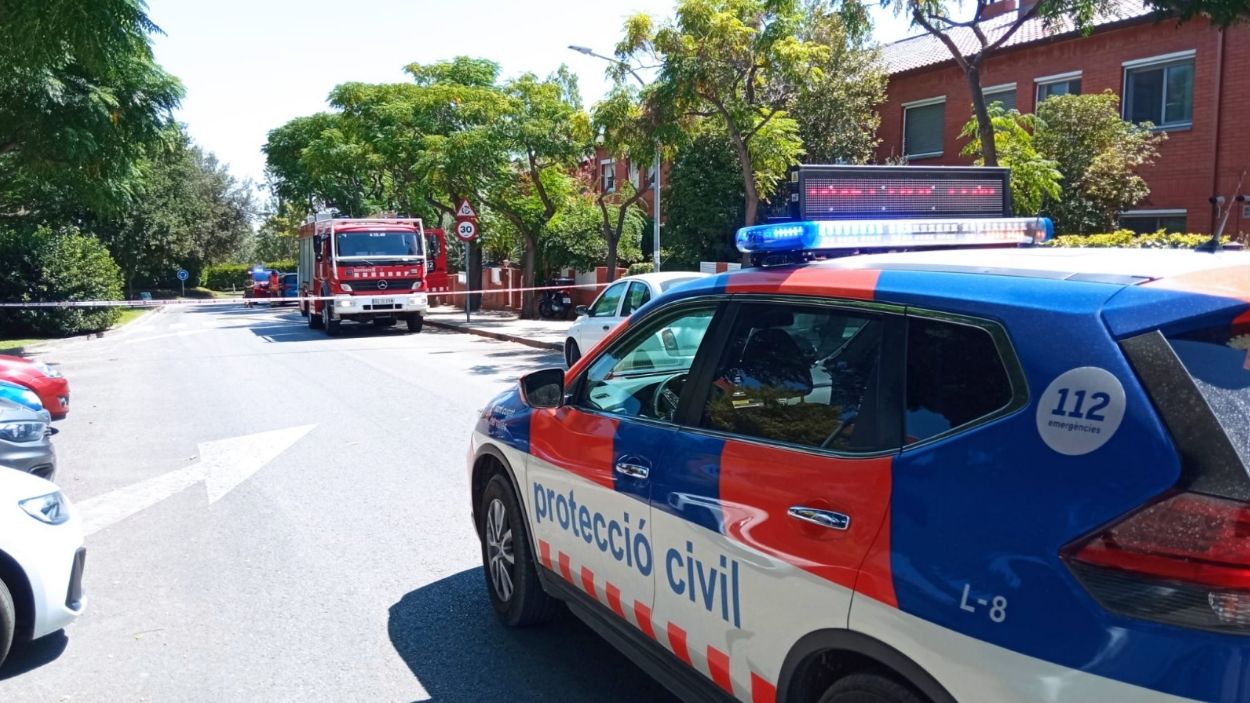 Una fuita de gas obliga a tallar el trànsit i a desallotjar els veïns al barri de Sant Francesc