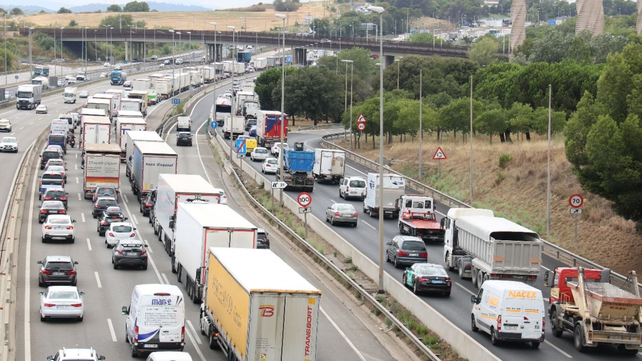 La velocitat màxima a l'AP-7 al Vallès es redueix a 100 km/h