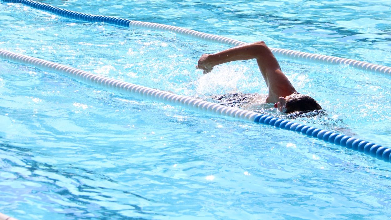 Sant Cugat és el municipi català amb més piscines
