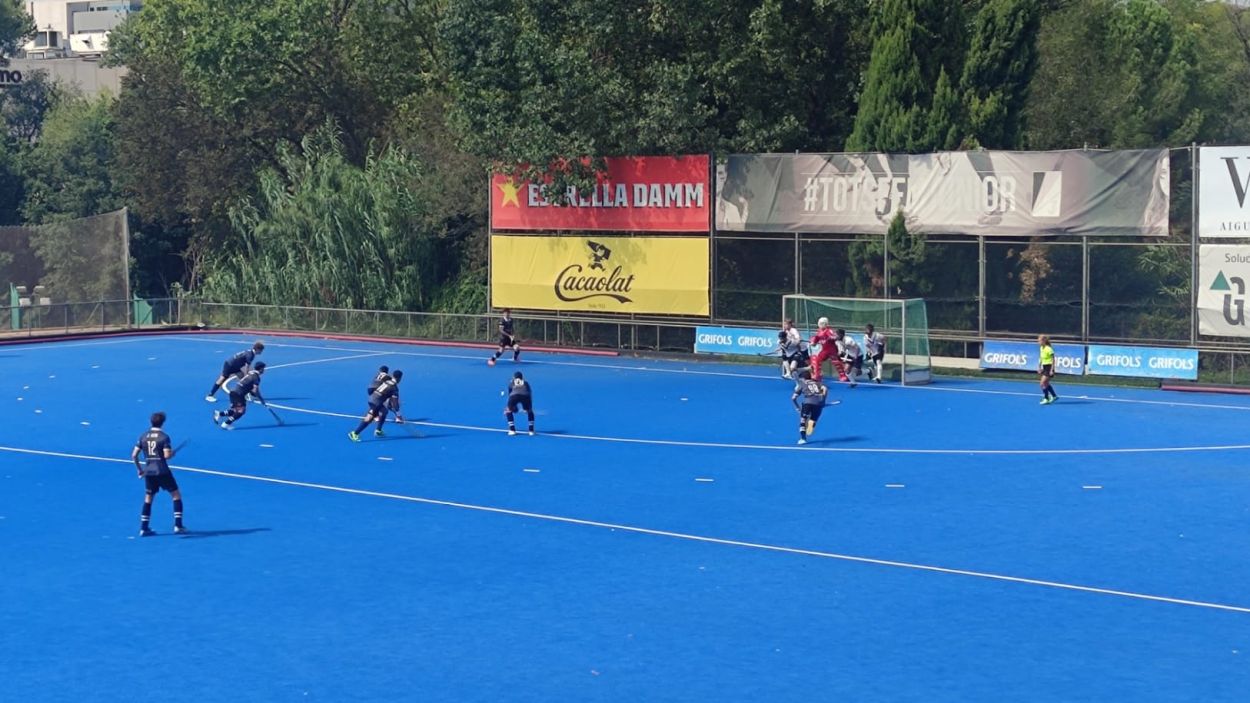 Un primer temps erràtic del Junior el condemna a la derrota davant el Club de Campo