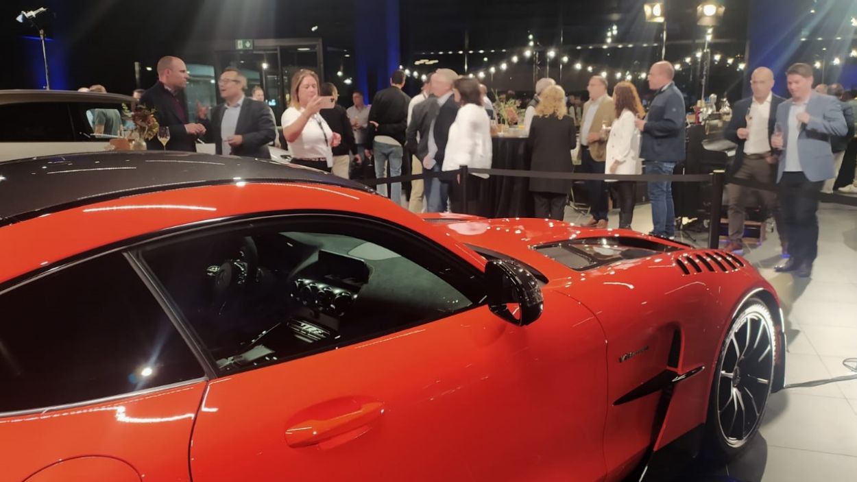 Cars Barcelona obre les portes del seu nou concessionari a Sant Cugat