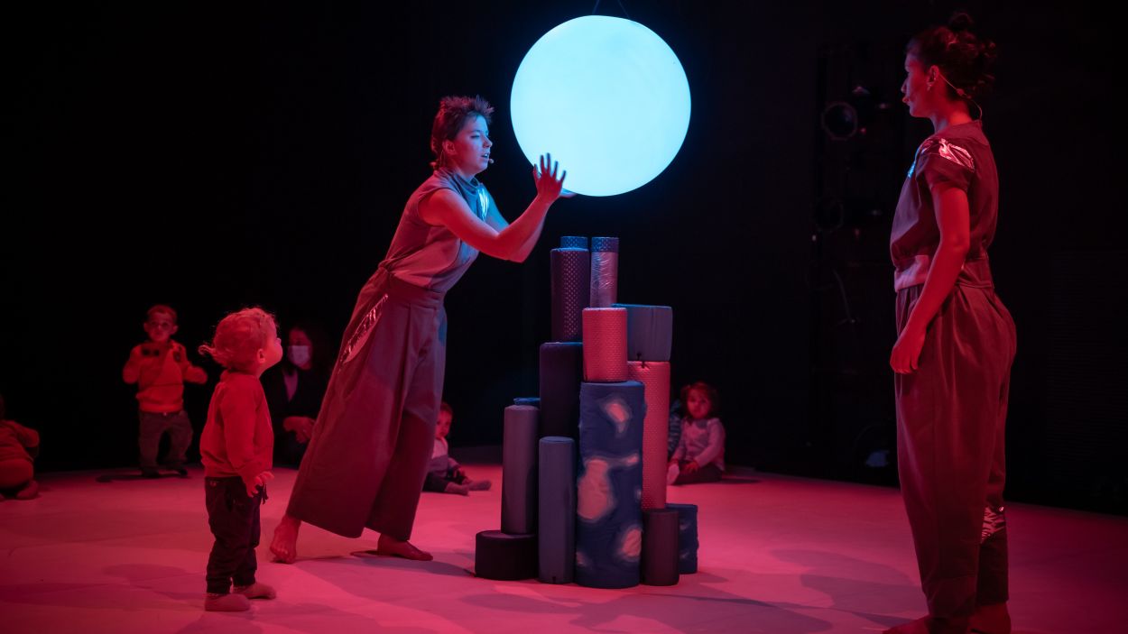 Les famílies amb criatures fins als 2 anys tenen una cita al novembre amb 'Univers'