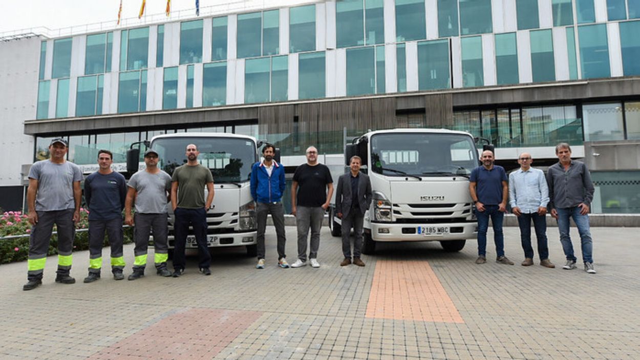 La brigada municipal incorpora els dos últims camions per renovar la flota