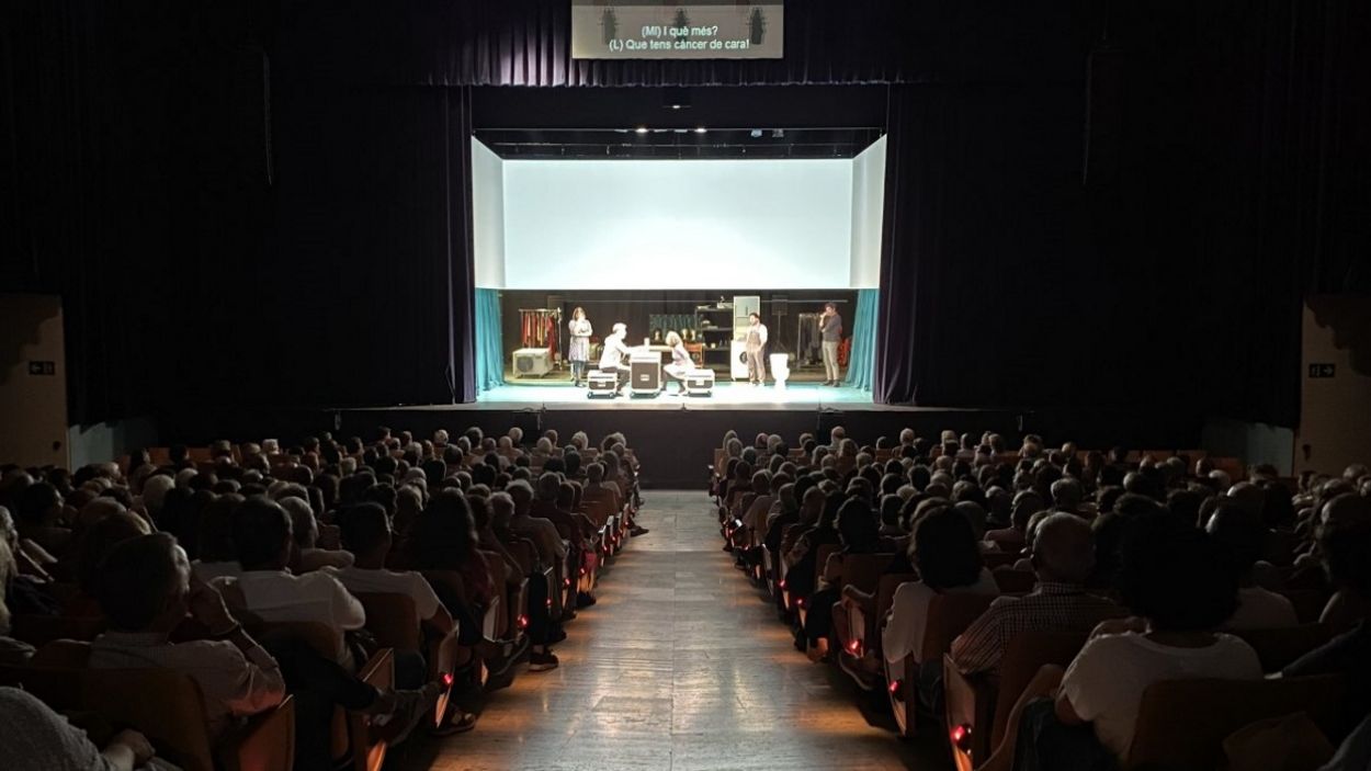 La Calòrica fa reflexionar el Teatre-Auditori sobre la passivitat davant del canvi climàtic