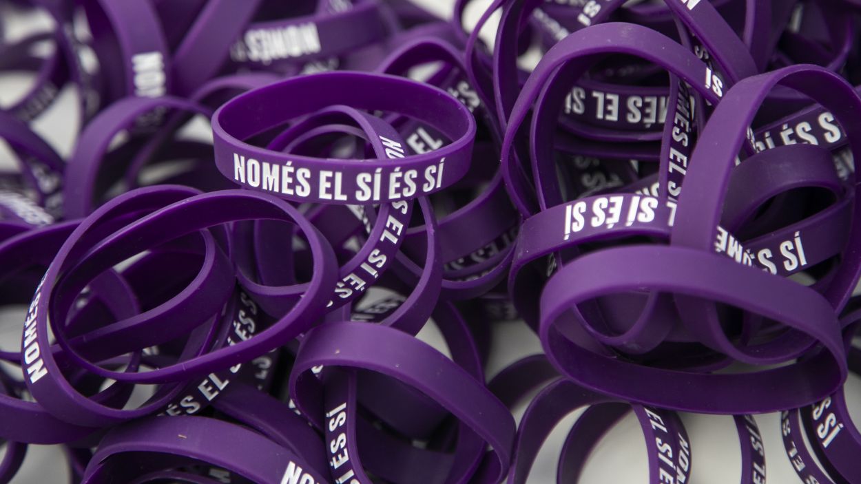 Sant Cugat commemora el 25-N amb una vintena de propostes per posar les cures al centre