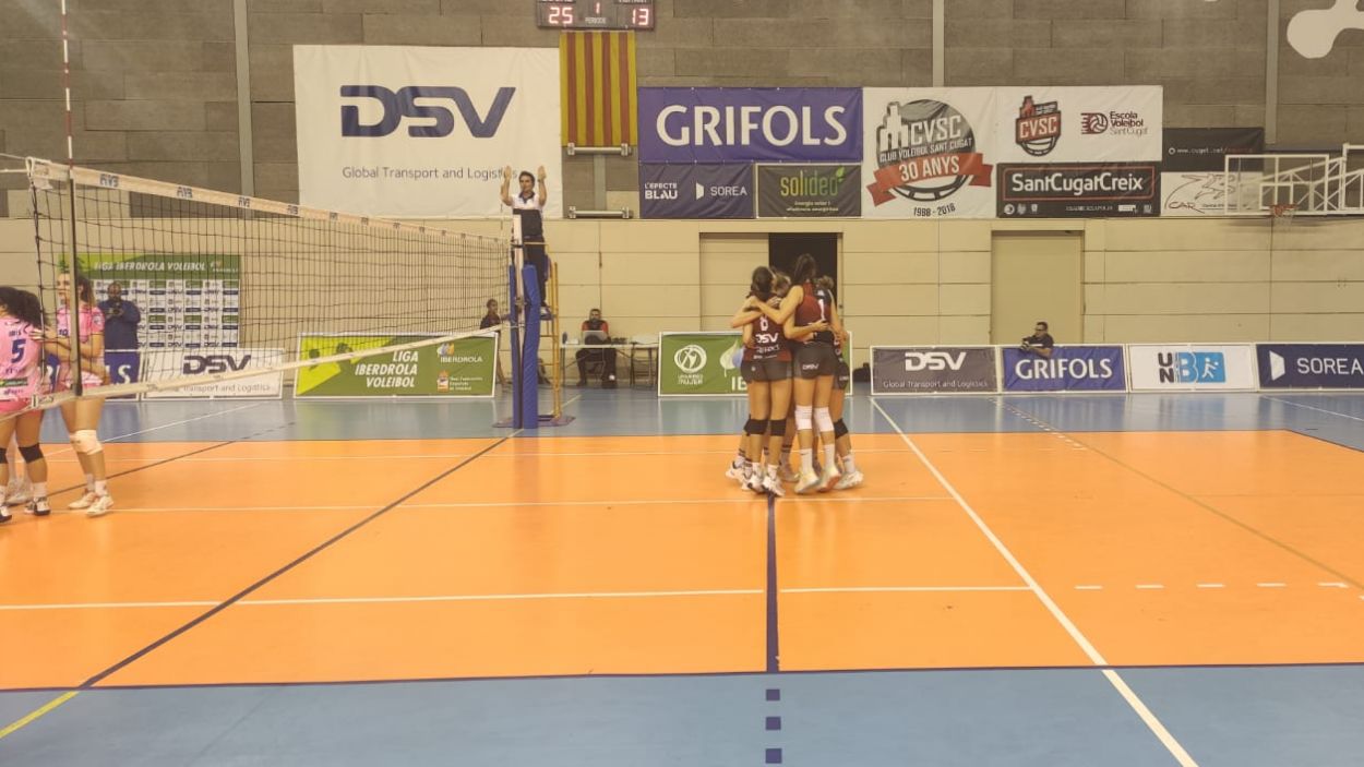 El DSV- Volei Sant Cugat llueix potencial ofensiu i suma el tercer triomf consecutiu