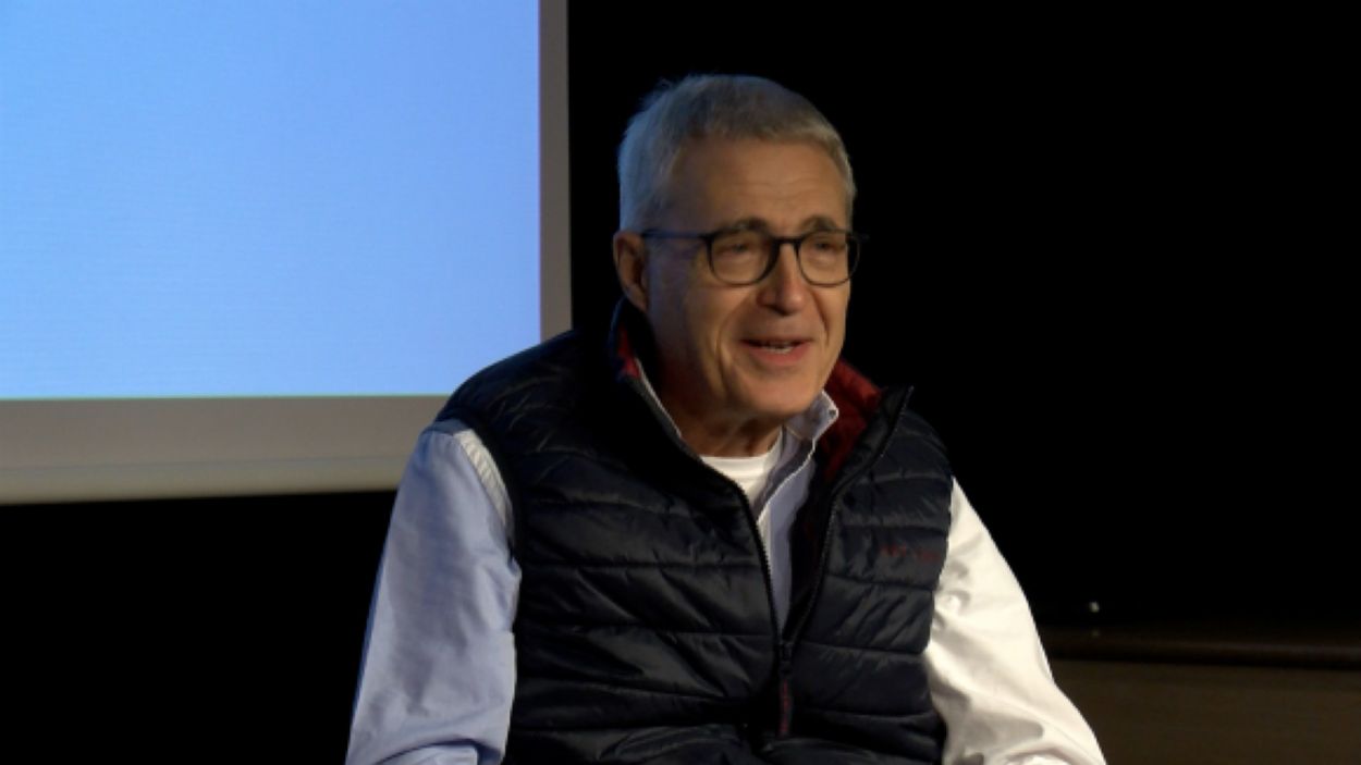 Mira aquí la xerrada 'Gabriel Ferrater, professor de crítica literària', del cicle 'Enraonar'