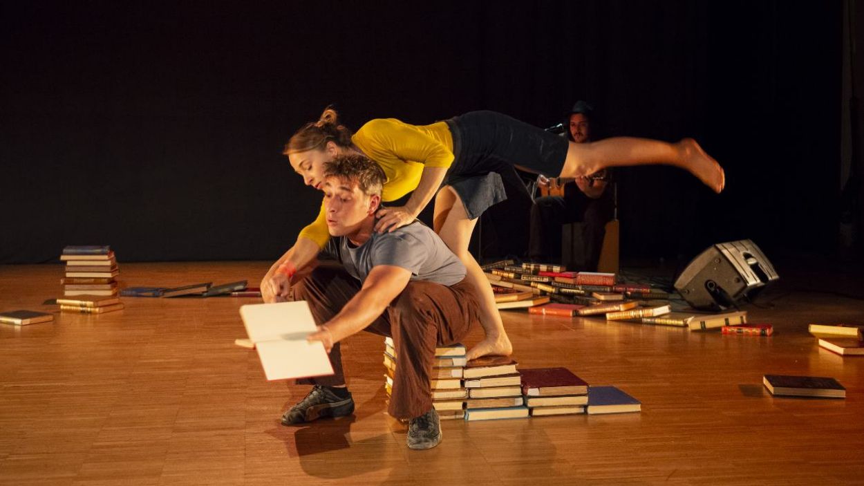 'Ex-libris', una peça poètica per a tota la família, arriba aquest diumenge al Teatre-Auditori