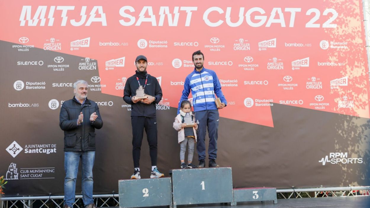Domini local a la Mitja Marató de Sant Cugat amb els triomfs de Pepe Díaz i Estela Peris