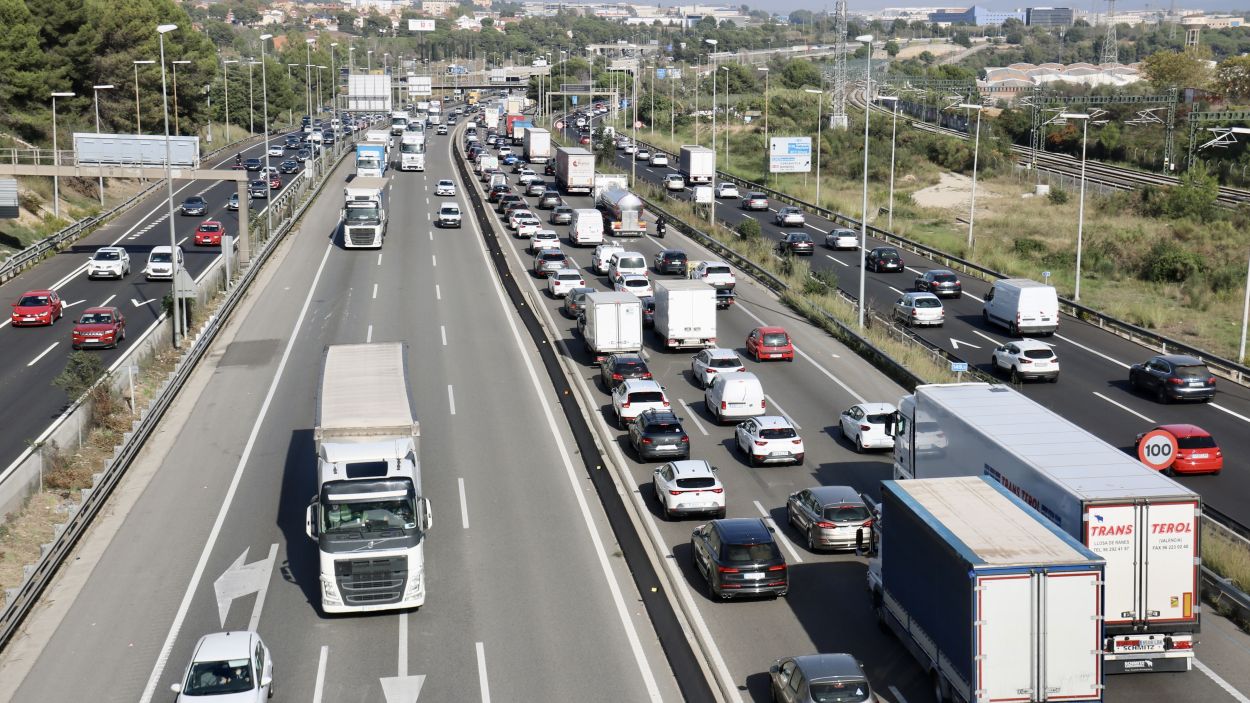 Entra en vigor el nou límit de velocitat a l'AP-7 de 100 km/h al Vallès