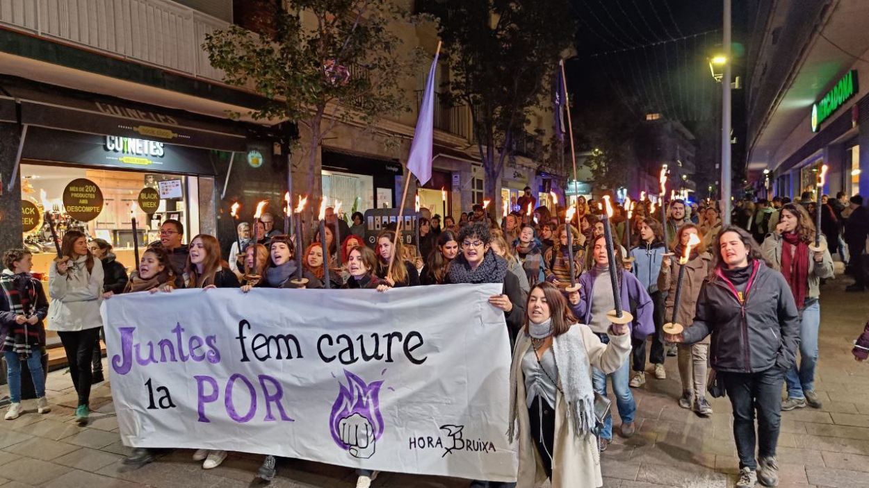 Sant Cugat clama contra les violències masclistes