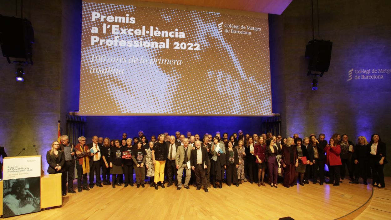 Set docents de Medicina de la UIC, premiats per la seva 'excel·lència professional'