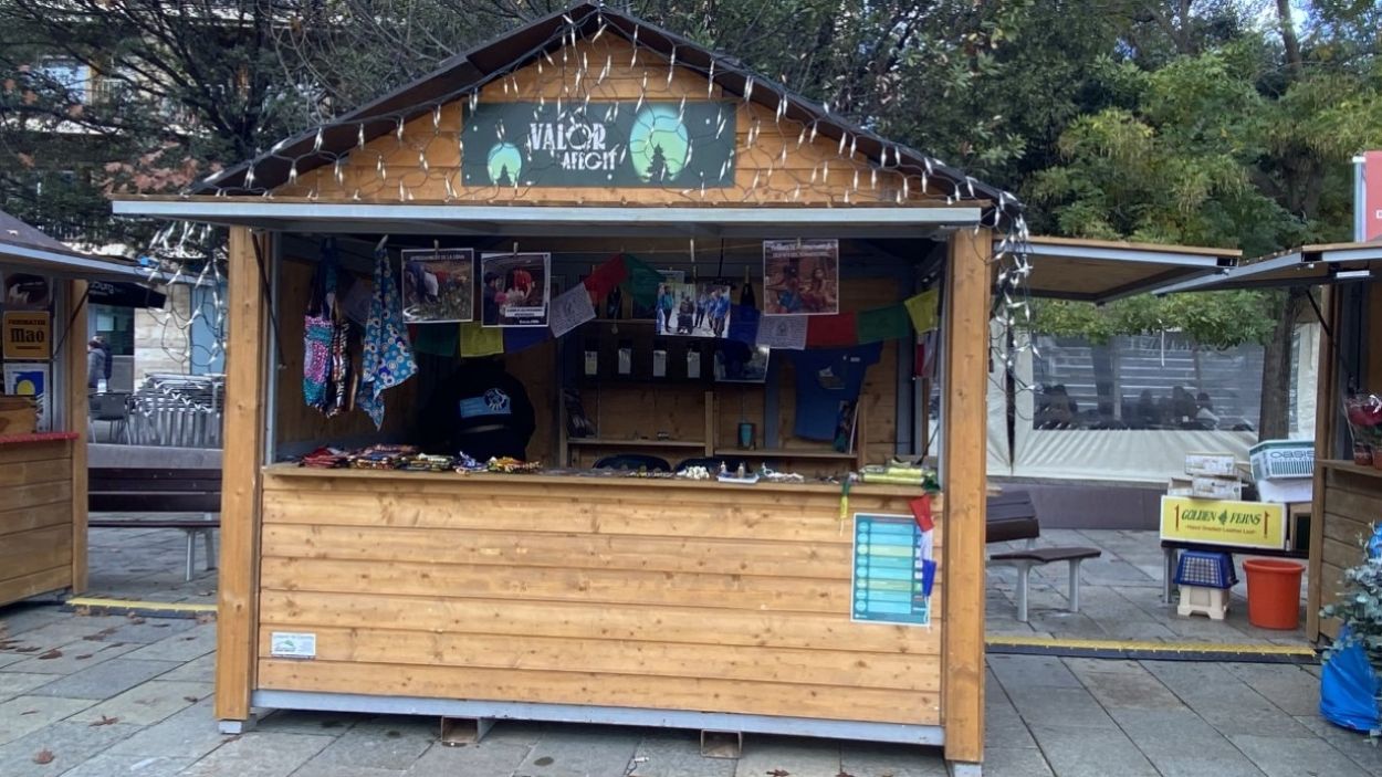 Recollida de signatures per regular la situació de les persones migrants que ja viuen al país