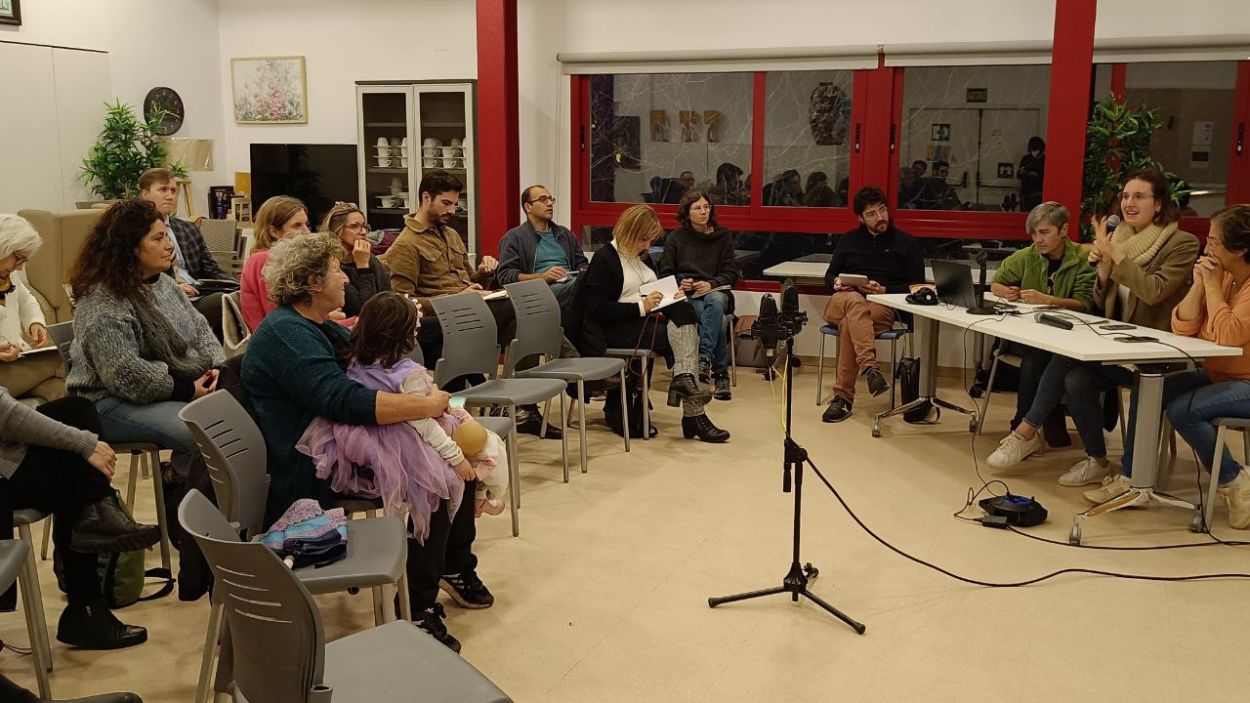 Les Planes celebra l'últim consell de barri del mandat