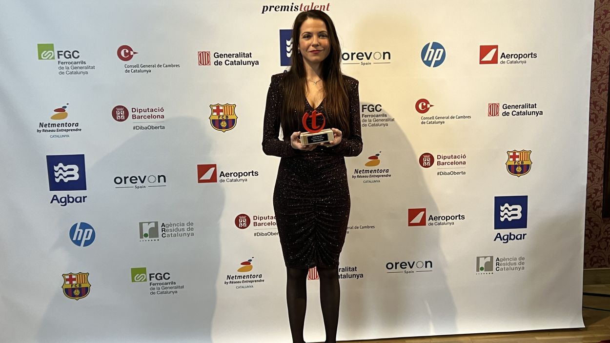 La flautista Elisabet Franch guanya el premi Talent 2022 en Música i Composició