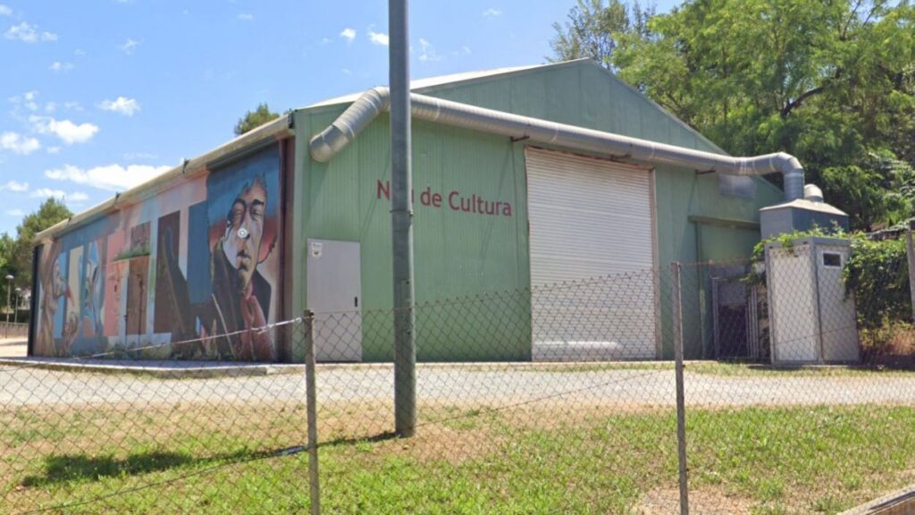 Alt: 'La flor de l'autopista' enceta el nou cicle Teatre de Valldoreix