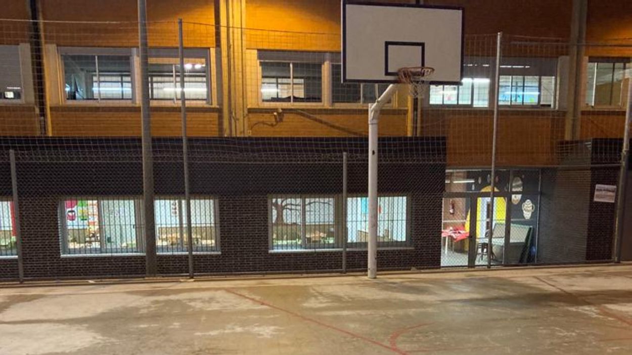 El jugador del Qbasket preinfantil accidentat a la pista del Catalunya torna a jugar