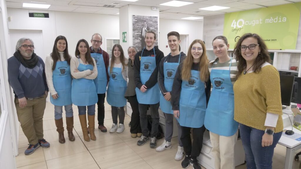 Alt: Cugat Mèdia se suma a la lluita contra el càncer infantil amb la 6a Xocolatada solidària