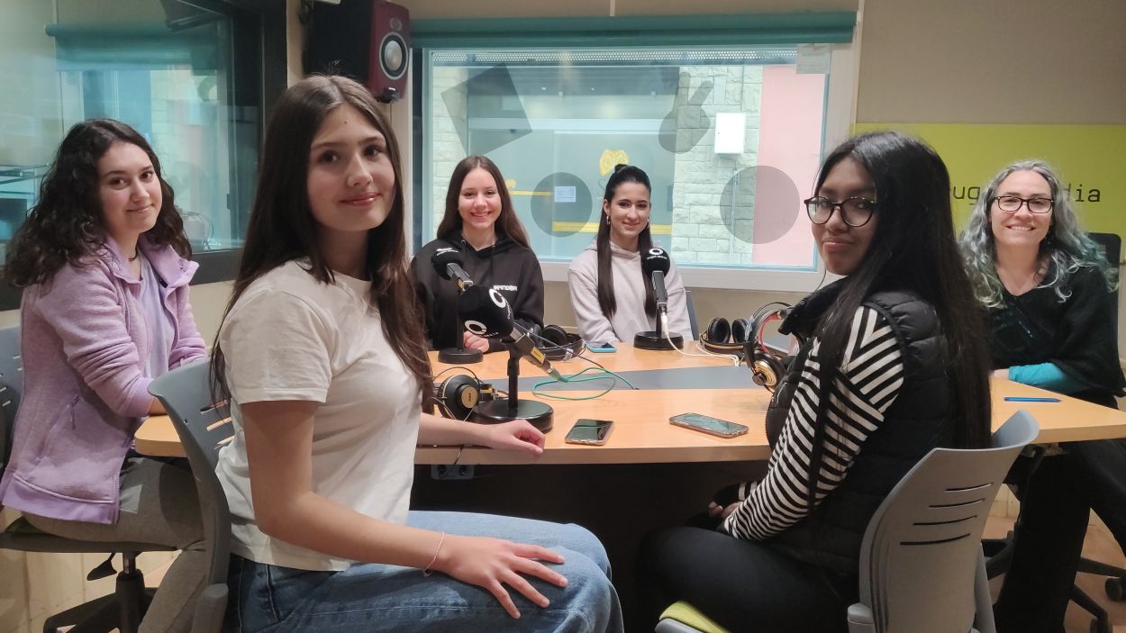 Escolta aquí el programa de ràdio dels alumnes de l'institut Leonardo