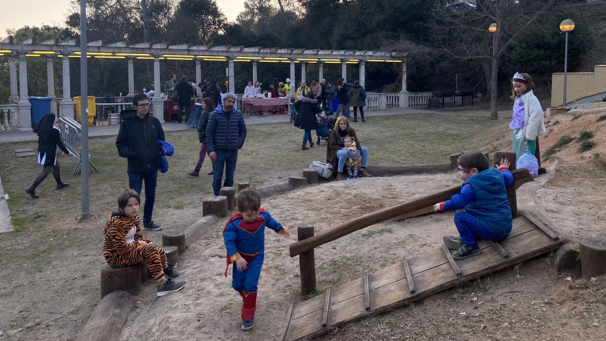 Més de 800 signatures florestanes reclamen l'obertura diària del pati del Casino