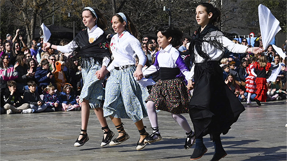 La cara més riallera del Carnaval arriba amb el Ball de Gitanetes
