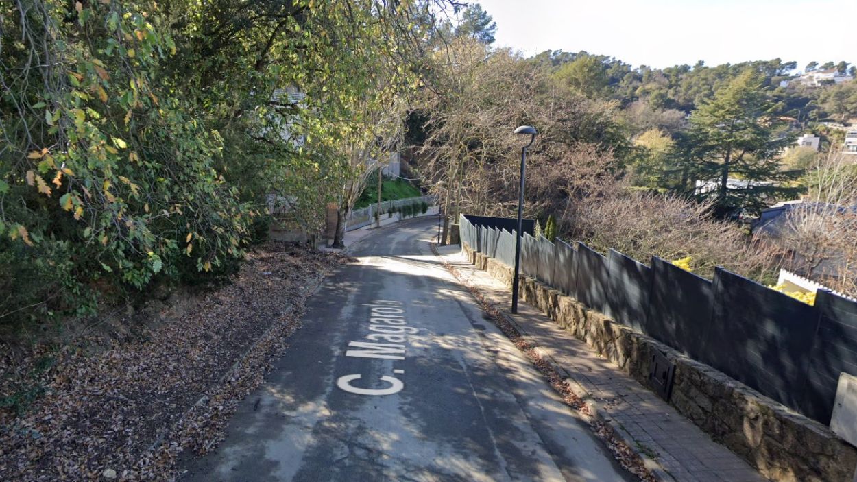 Afectacions per tasques de reasfaltatge al carrer de Magarola i al camí de Can Flo de les Planes