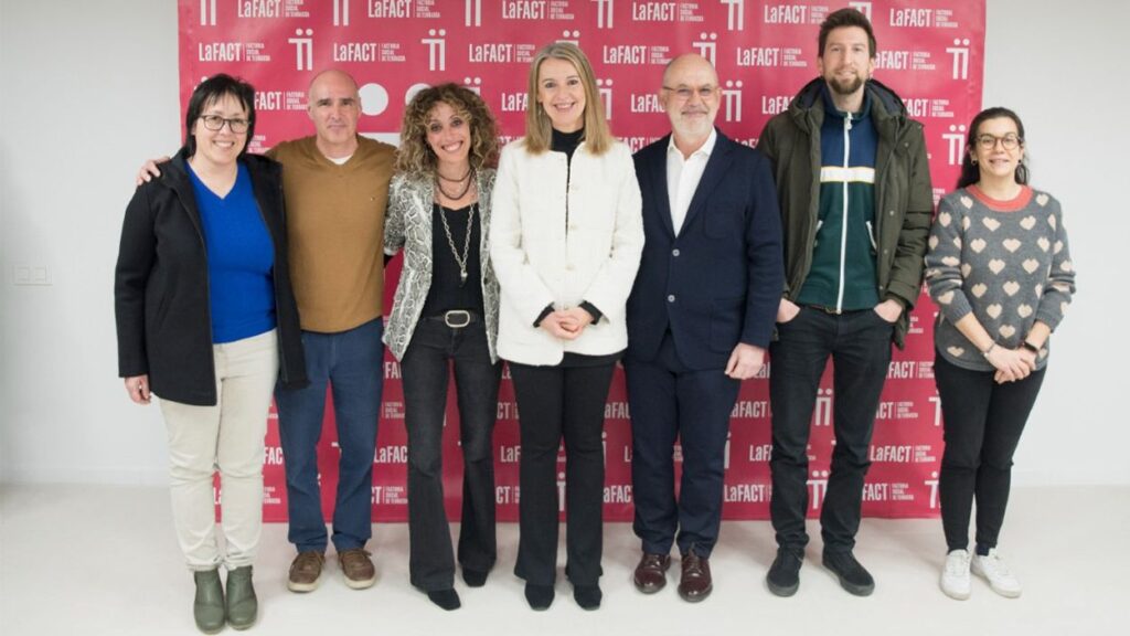 Alt: LaFACT aterra a Sant Cugat