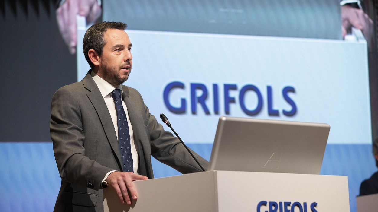 Grífols guanya 208 milions, un 10,4% més que el 2021