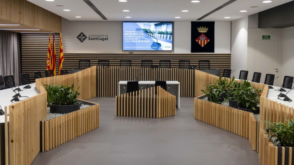 Alt: Aquests són els 25 regidors electes de Sant Cugat