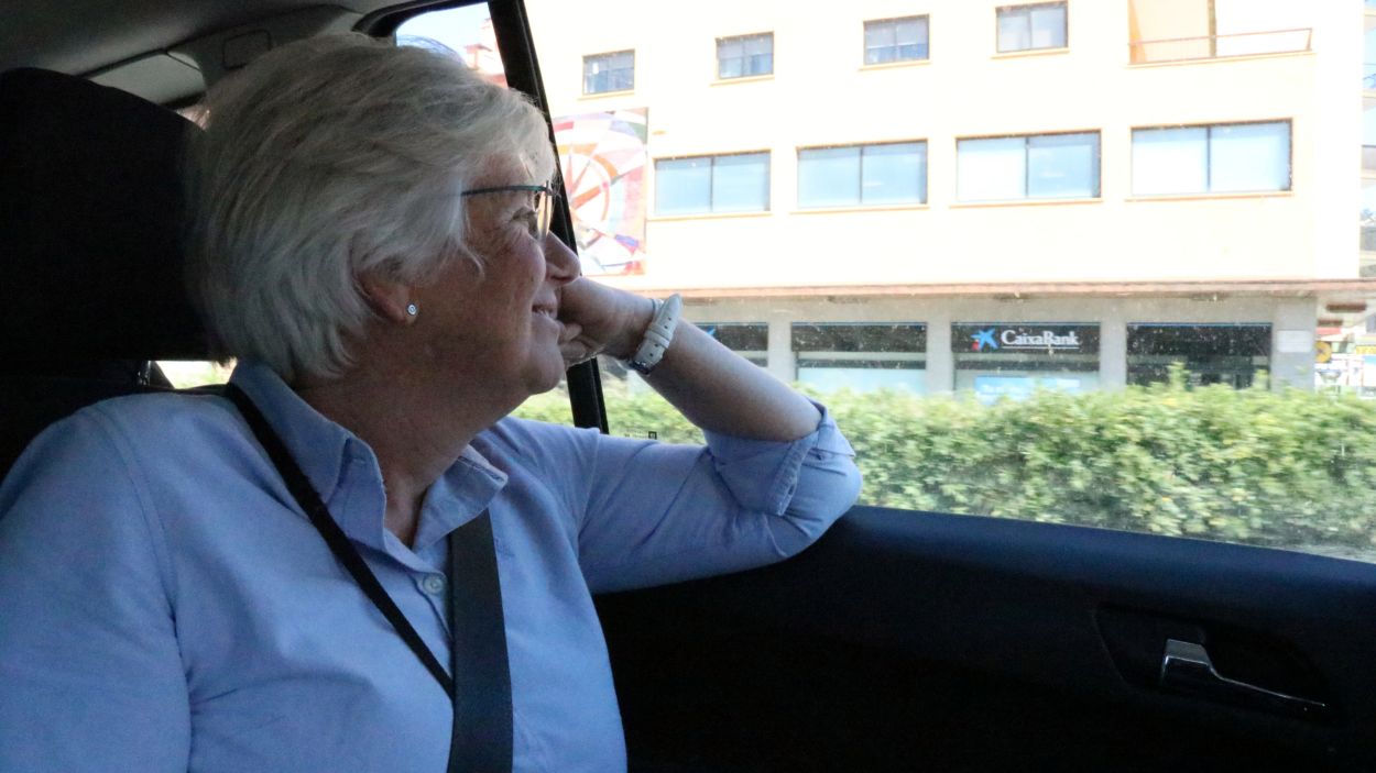 L'eurodiputada santcugatenca Clara Ponsatí torna a Catalunya sense entregar-se a les autoritats