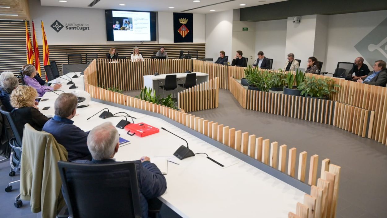 El futur de la Torre Negra protagonitza la cloenda del Consell de Ciutat