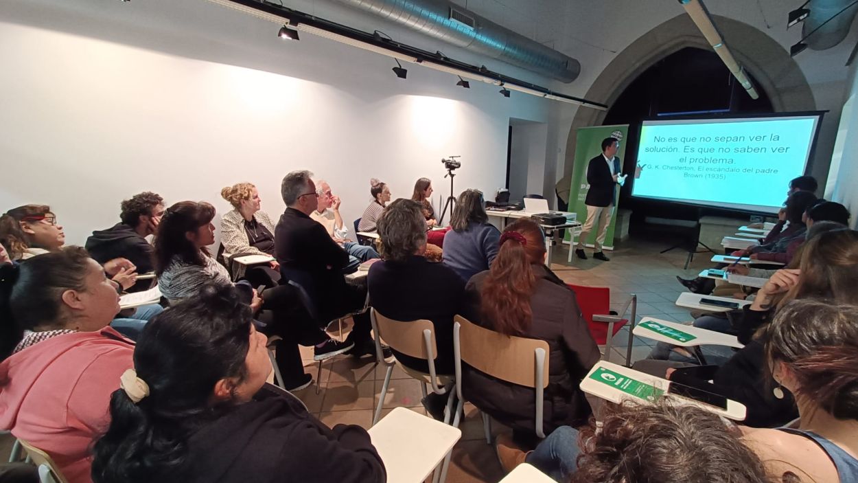 Defranc (PACMA) acusa l'Ajuntament de fer greenwashing amb Ca n'Ametller