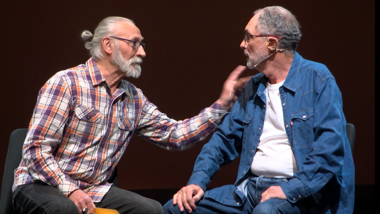 Un Teatre-Auditori ple i conscienciat amb les malalties cròniques