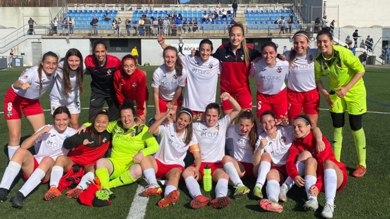 Un doblet de Berta Pujadas fa somiar al SantCu amb l'ascens a Nacional