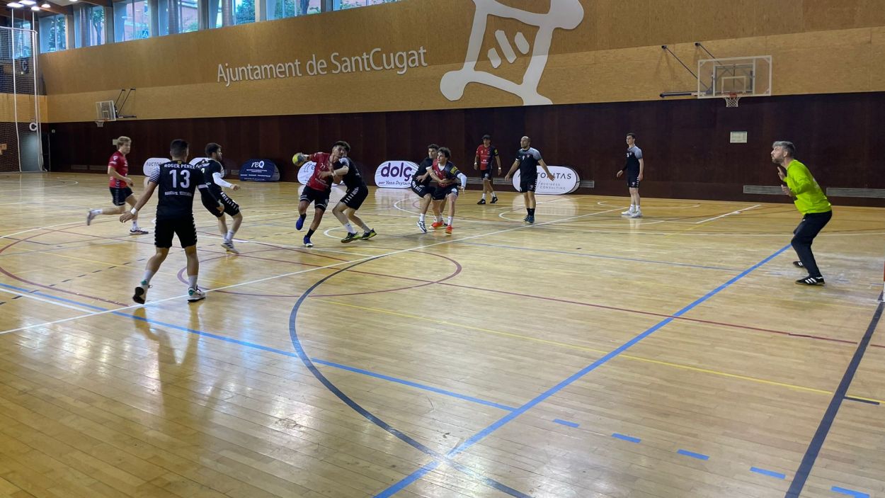 L'Handbol Sant Cugat, a un peu i mig de fer història