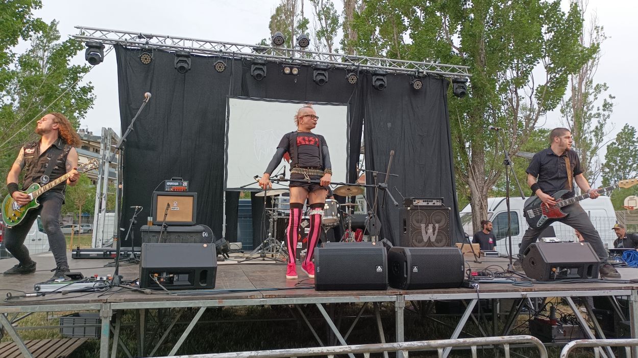 El Punkugat torna a portar el punk a Sant Cugat amb set hores de música