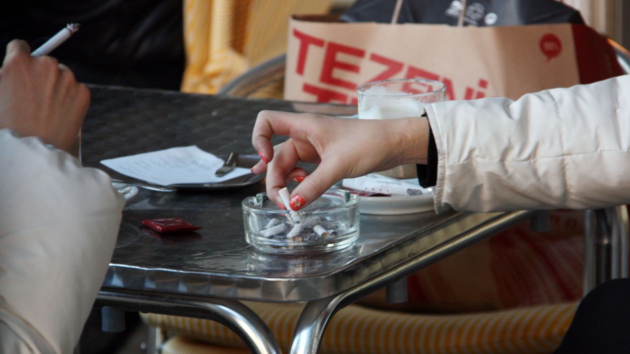 El pla per endurir la llei contra el tabac serà efectiu? En parlem a la tertúlia del 'Faves comptades'
