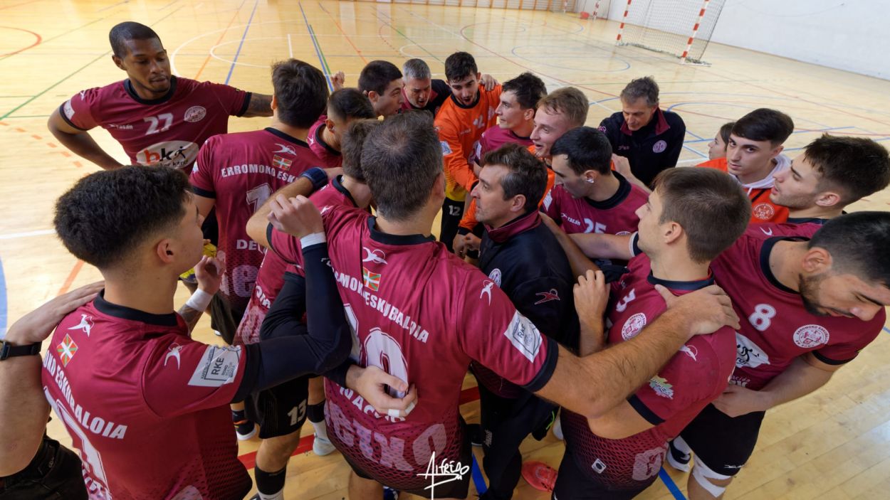 El Romo, l'orgull d'un poble petit es creua en el camí de l'ascens de l'Handbol Sant Cugat