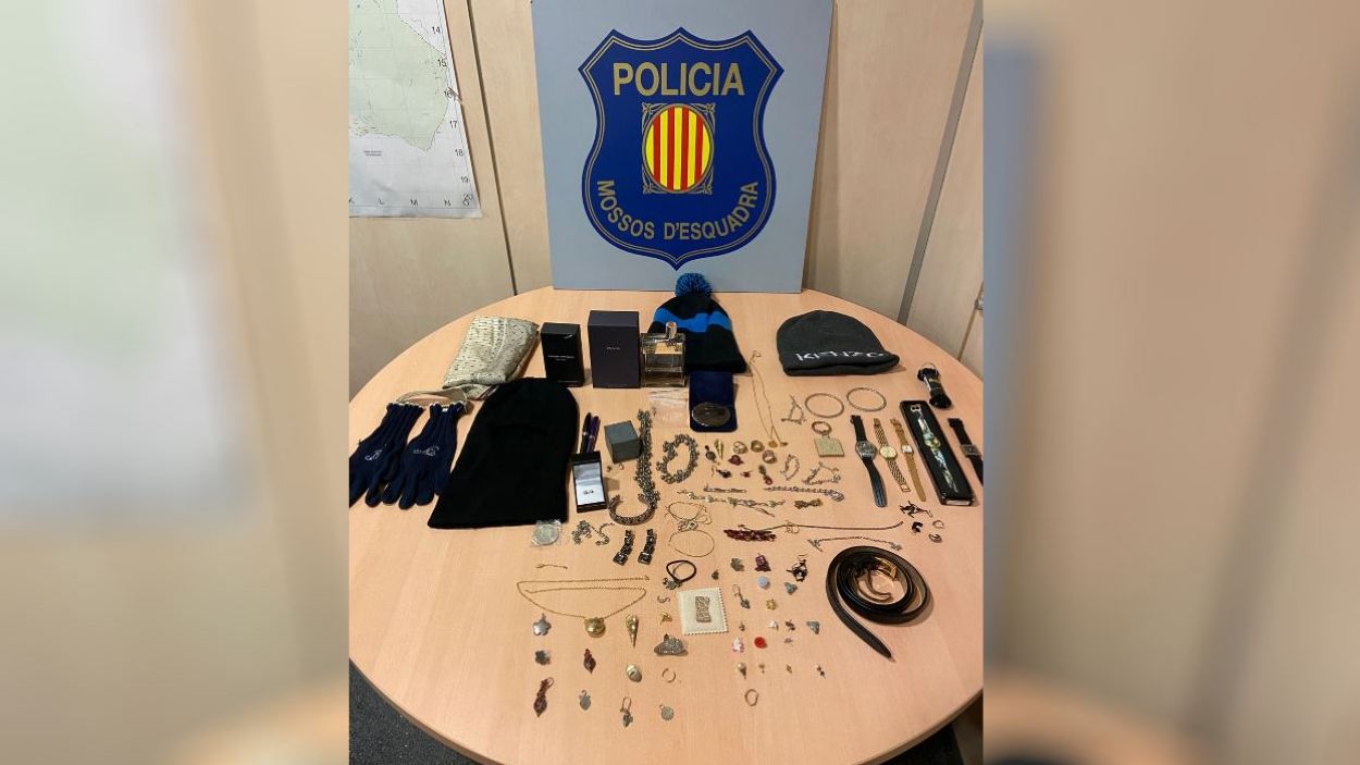 Un detingut per un robatori amb força a domicili després de fugir per les vies del tren