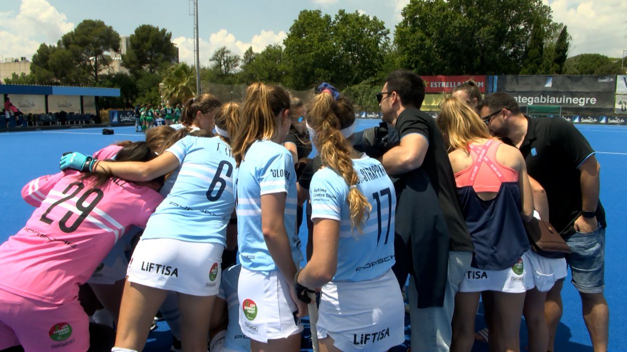 El Junior femení goleja al Pozuelo i ja pensa en la final a quatre pel títol de lliga
