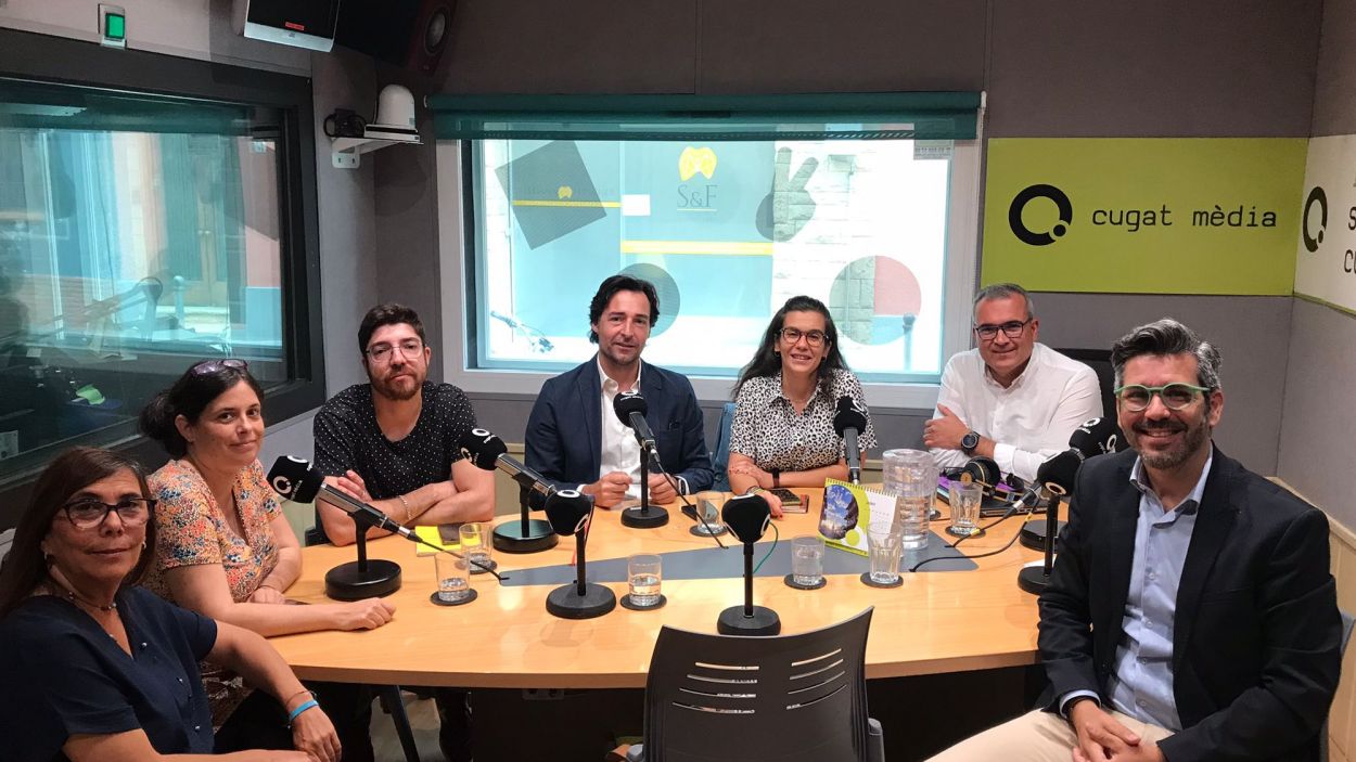 Negociacions, pactes i fronts d'esquerres, a la tertúlia política 'El Gall del Monestir'