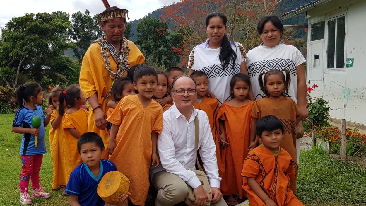 Una ONG de Sant Cugat impulsa el desenvolupament cultural a l'Amazònia