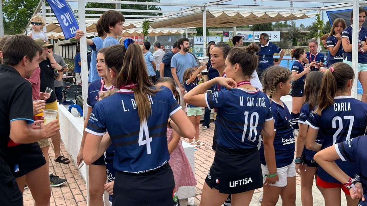 El Junior femení i masculí ja coneixen el calendari de lliga a Divisió d'Honor d'hoquei herba