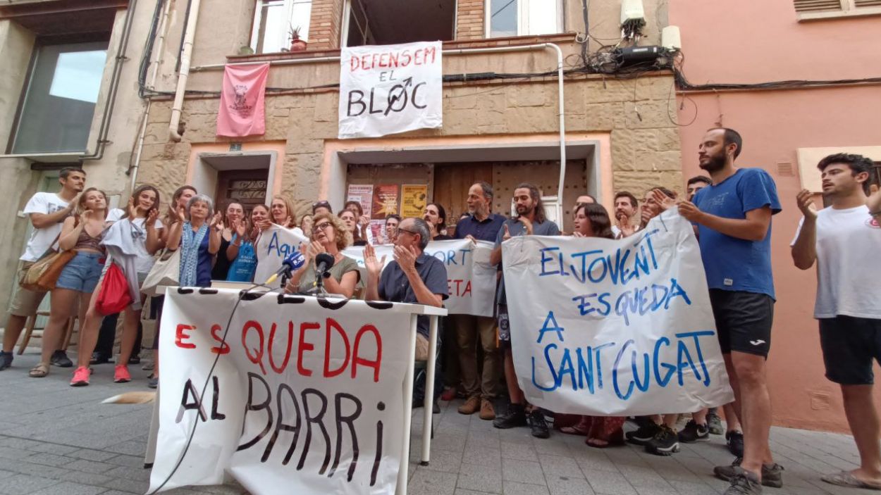 Rebuig veïnal al desnonament del Bloc l'Escaleta